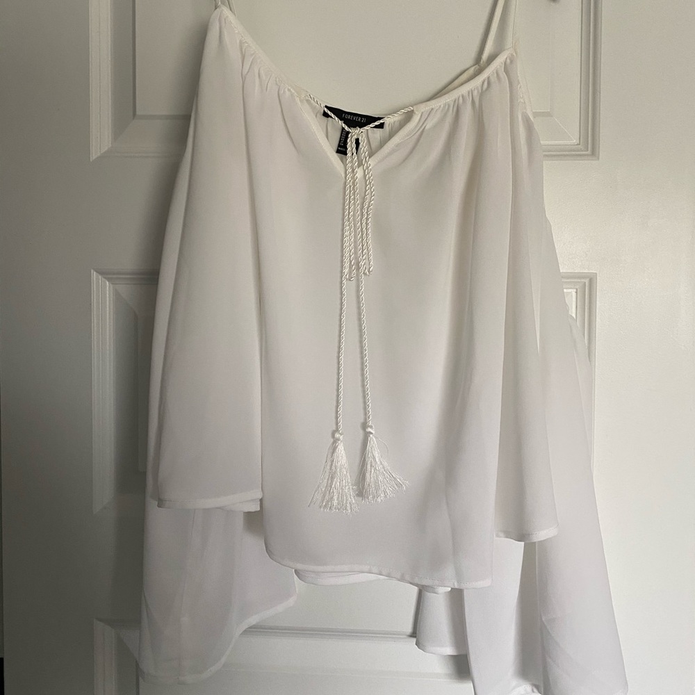 Off the shoulder sheet blouse